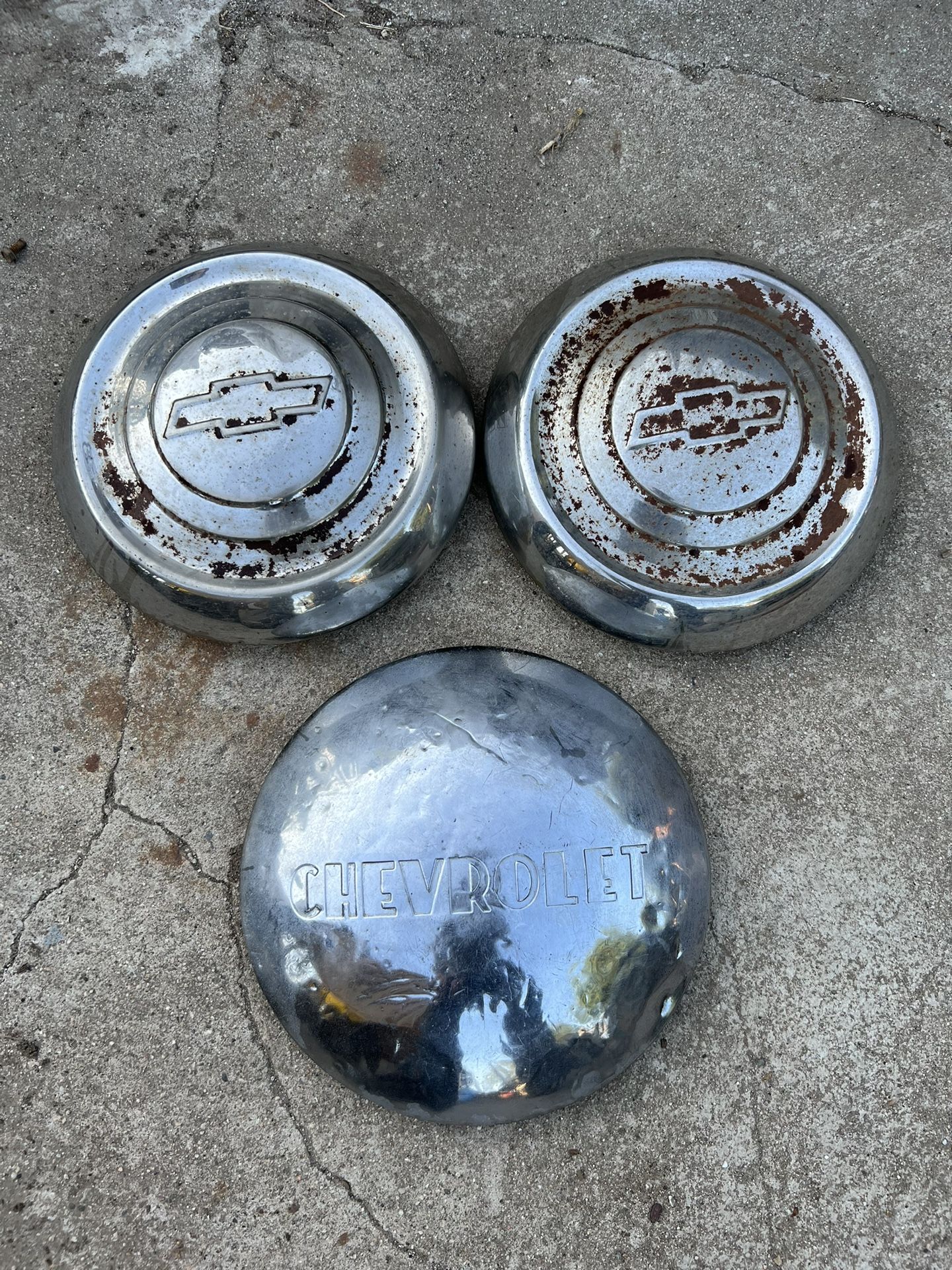 Chevy Hub Caps/ Dog Dish Parts