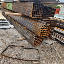 2.5x2.5x20ft Steel Tubing 14 Gauge