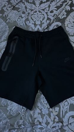 Black Nike Tech Fleece Shorts Size M/L New