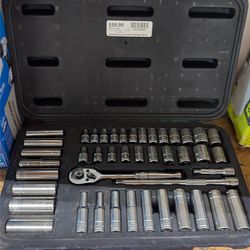 Socket set