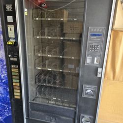 Snack Vending Machine With Keys 🔑 