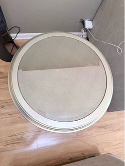 Gail’s accents modern end table (3 pieces -  one in box)