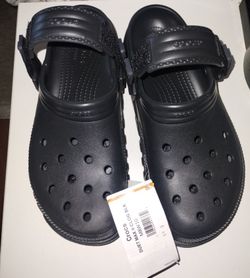 NWT Croc (10 Woman)