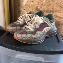 Gucci Sneakers