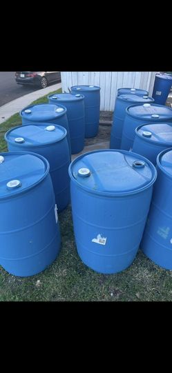 55 gallon Plastic Drums closed Top $20 each