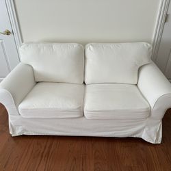 Sofa/loveseat 