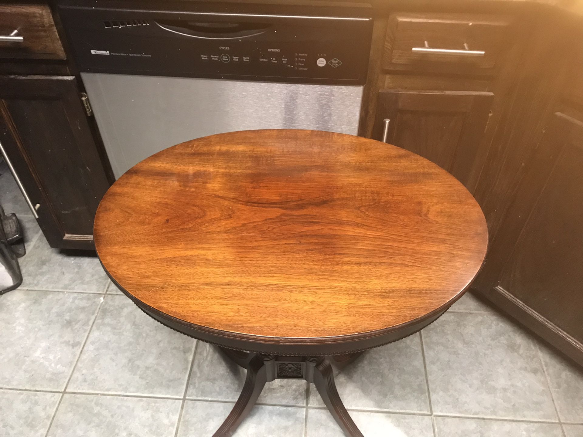Vintage imperial Grand Rapids side table