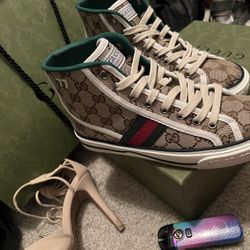 GUCCI SNEAKERS 