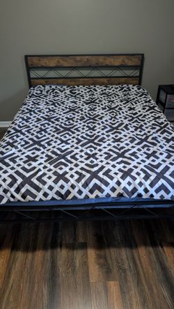 Queen Bed With Mattress