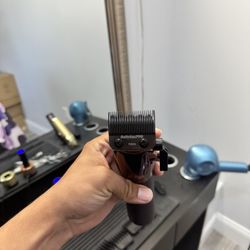 BABYLISS HAIR CLIPPERS