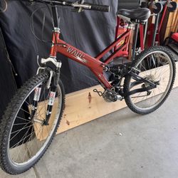 GIANT Warp Aluminum Mountain Bike 