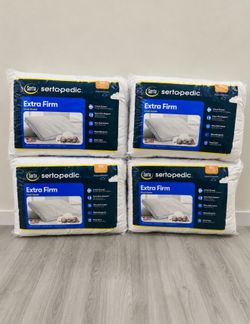 Pillows (Set of 4)