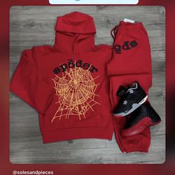 OG Web V2 Red  hoodie large