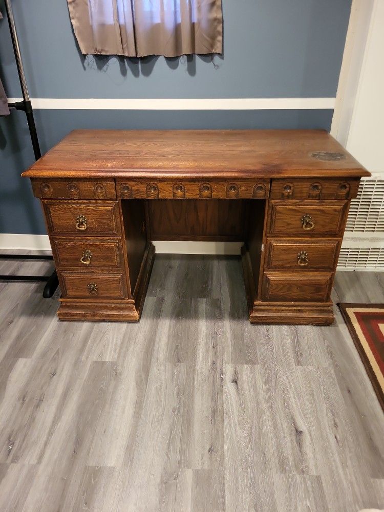 Desk