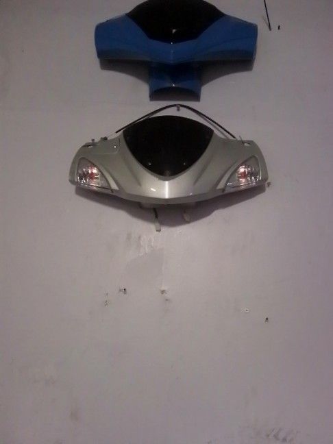 150cc Eagle Moped Upper fairing Body Plastics Cowl