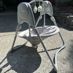 Graco Baby Swing