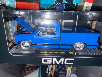 1988 GMC Sierra 1500 Custom Diecast Model