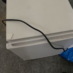 Mini Fridge 
