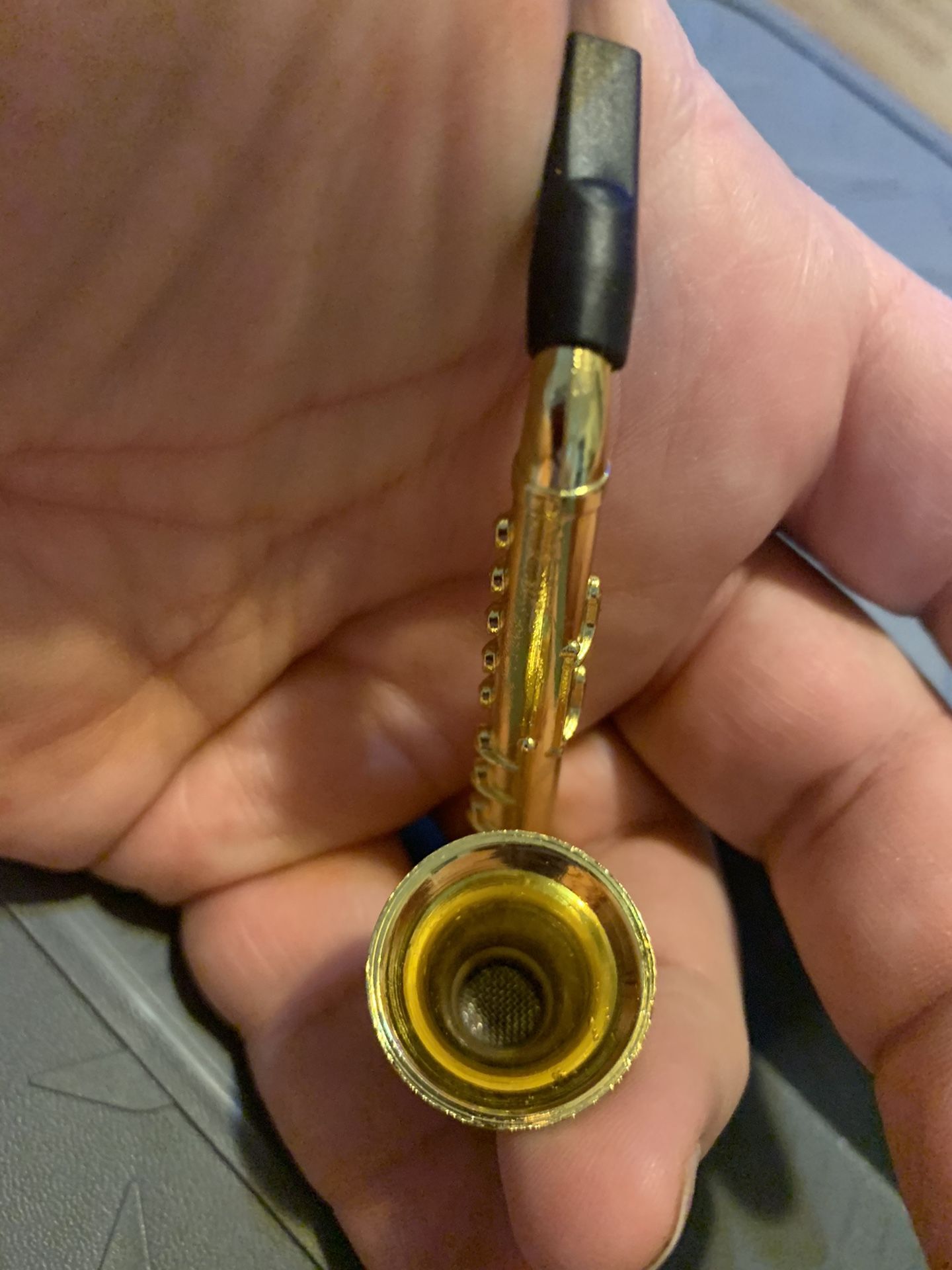 Saxophone pipe