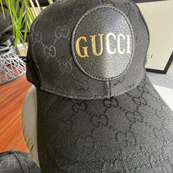 Hat G✅U✅C✅C✅I