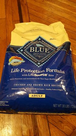 Blue buffalo adult 30lbs