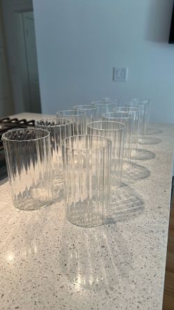 12 glass vases