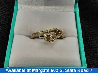 Women's Ring - Yellow Gold 14k (.585) 1.9 grams Size 7