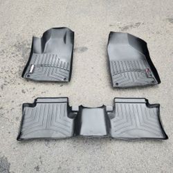 2014-2023 Jeep Cherokee Weathertech Floor Liners
