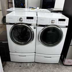 FRONT LOAD SAMSUNG WASHER AND GAS DRYER 