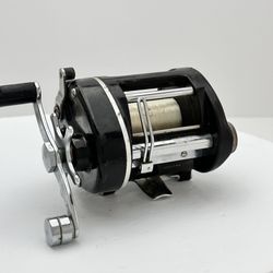 Shakespeare Fishing Reel Vintage- Black Silver