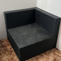 Black Wicker Corner Chair 