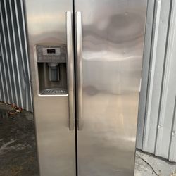 33 Wide X 67 High No Issues Working Great 