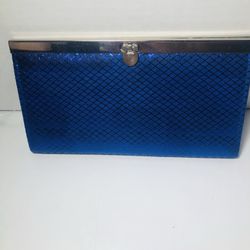 Beautiful Blue Clutch Wallet Excellent Condition 