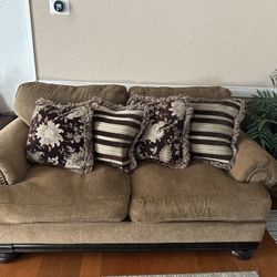 Sofa - Couch Set Of 3 - Ashley’s Furniture 