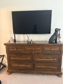 Dresser & Nightstand