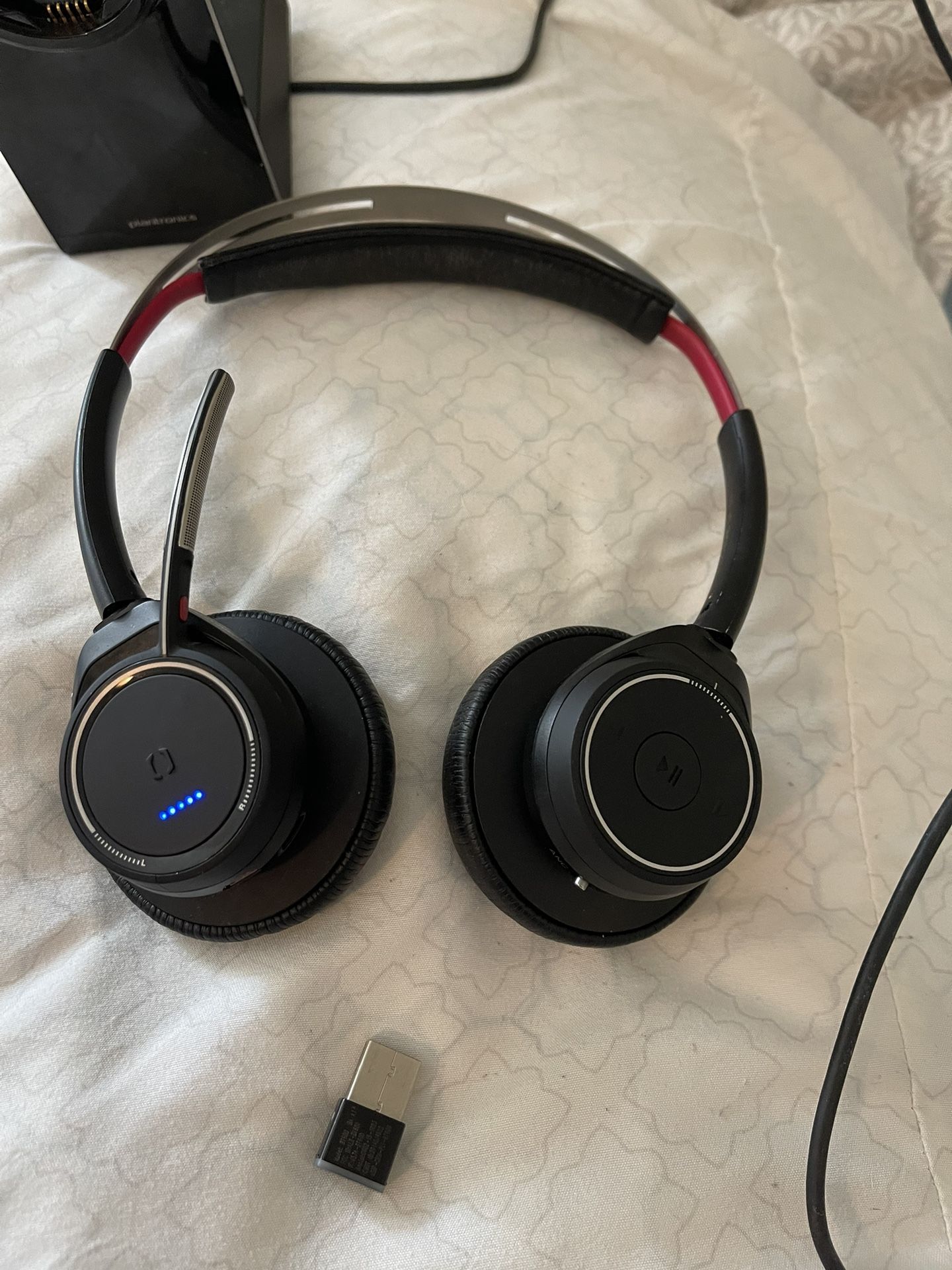 Plantronics Wireless Headset And 2 Wired