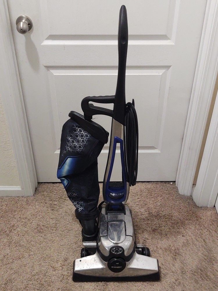 Kirby Avalir 2 Vacuum Cleaner Tested - Needs Belt and Bags