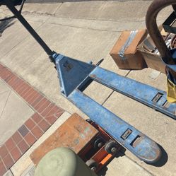 Pallet Jack 5,500 Lb