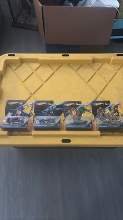 Hot Wheels DC Comics Die-Cast Cars Set of 4