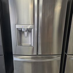 Kenmore Refrigerator 