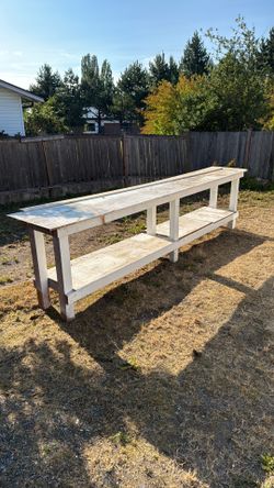 Long table
