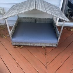 Outdoor Dog Bed 