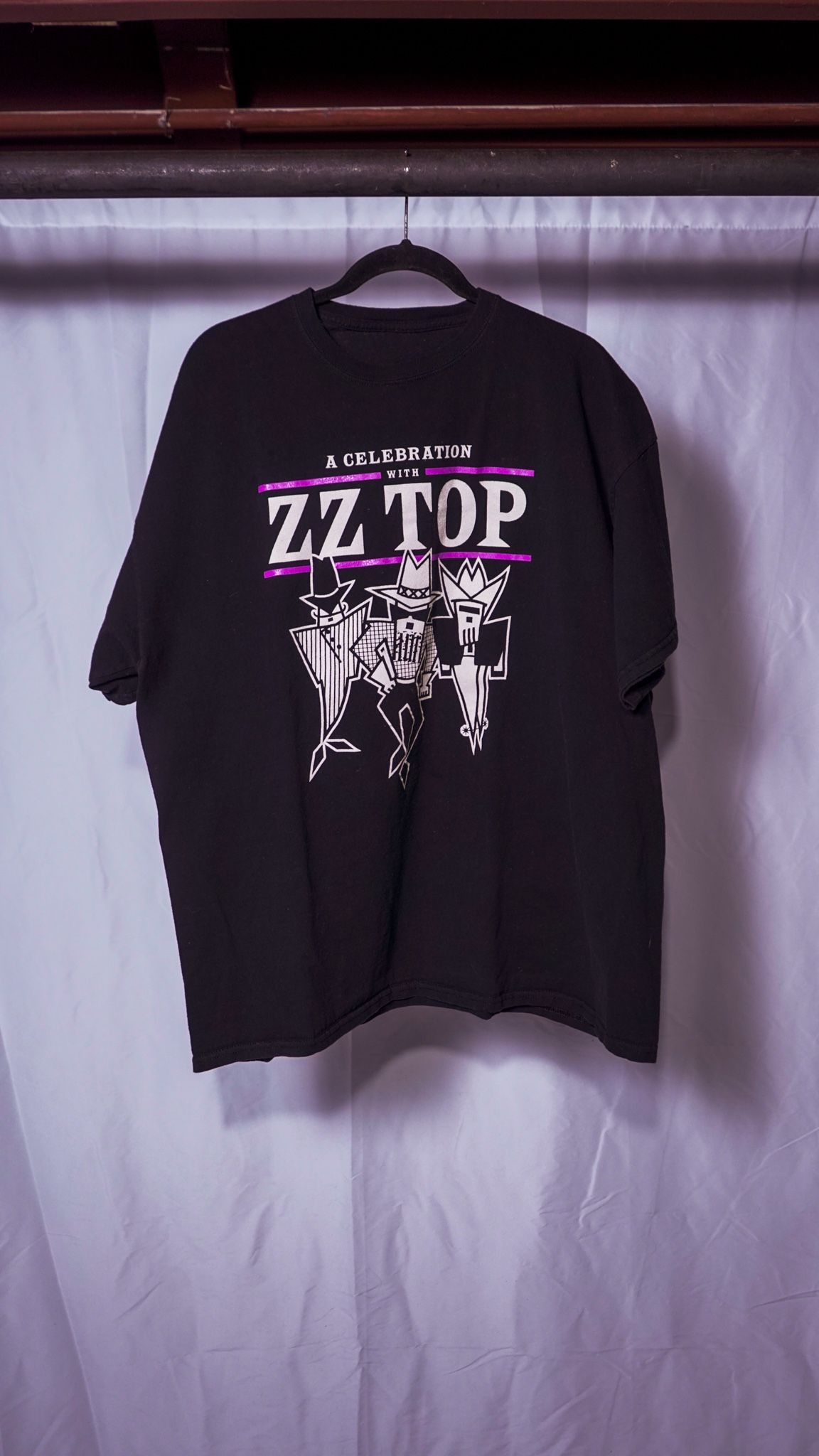 Vintage ZZ Top Graphic Tee Oversized Men’s XXL T-shirt Black Pink