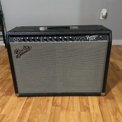 Fender Frontman 212