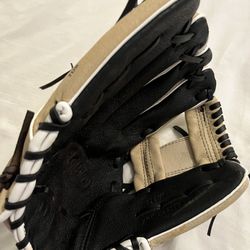 Softball/baseball Glove