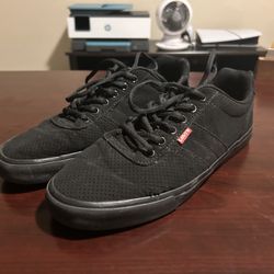 Levi’s Black Skate shoes 