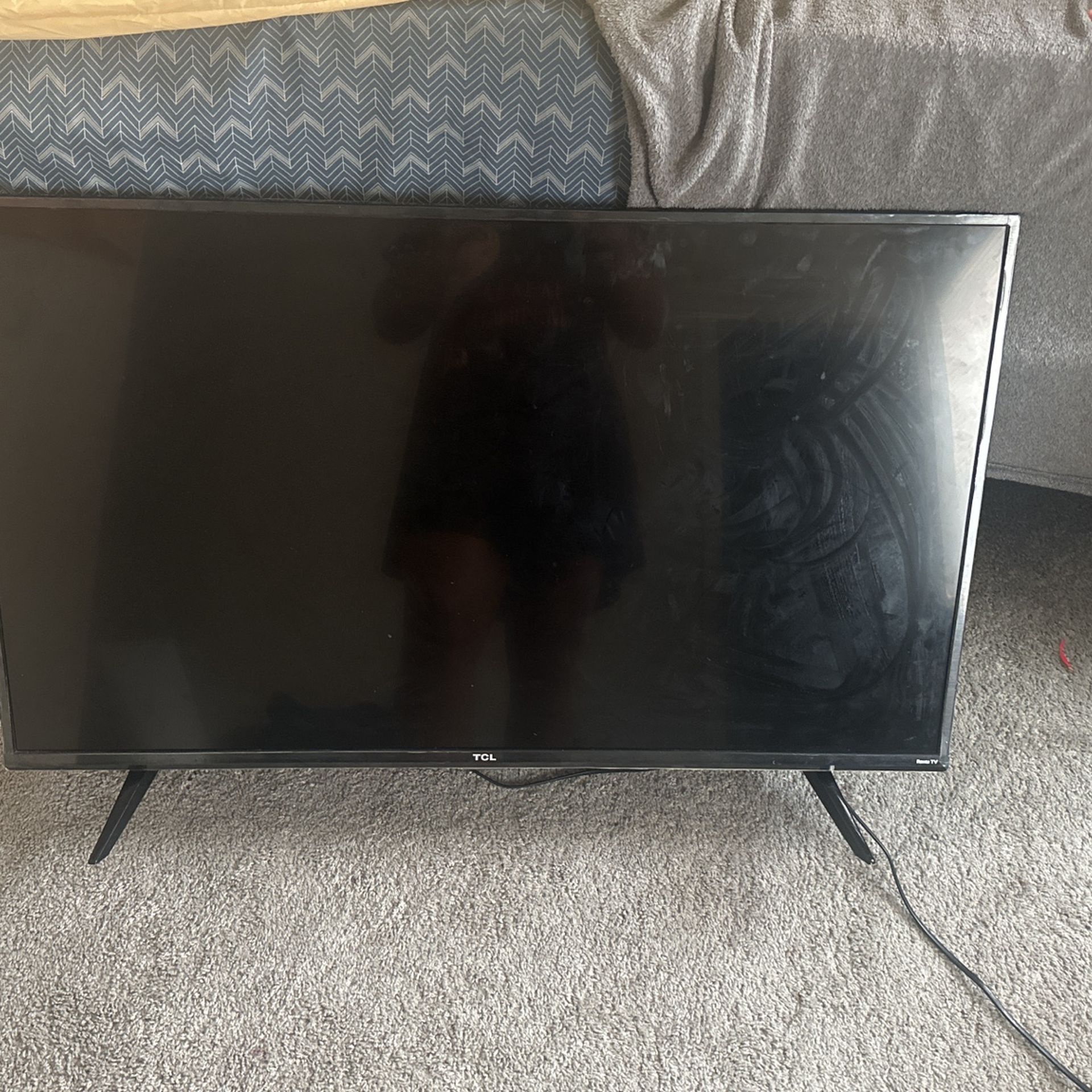 43inch TCL ROKU TV $85