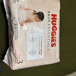 HUGGIES SKIN ESSENTIALS SIZE 3 