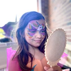 Pinta caritas- Face Paint