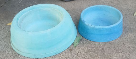 Water and food bowls for large dog